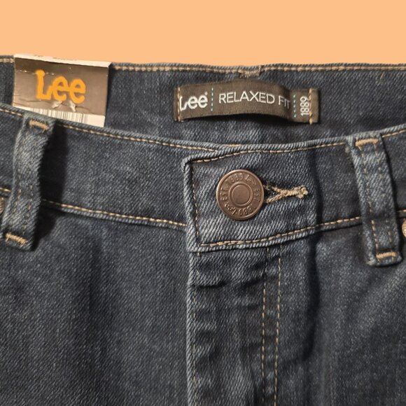LEE Relaxed Fit NWT Est 1889 Women's 10 Short Premium Dark Jeans Denim Stretch - Picture 4 of 6